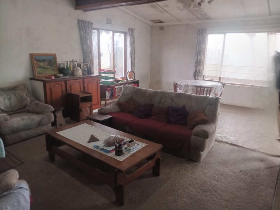 2 Bedroom Property for Sale in Port Shepstone KwaZulu-Natal
