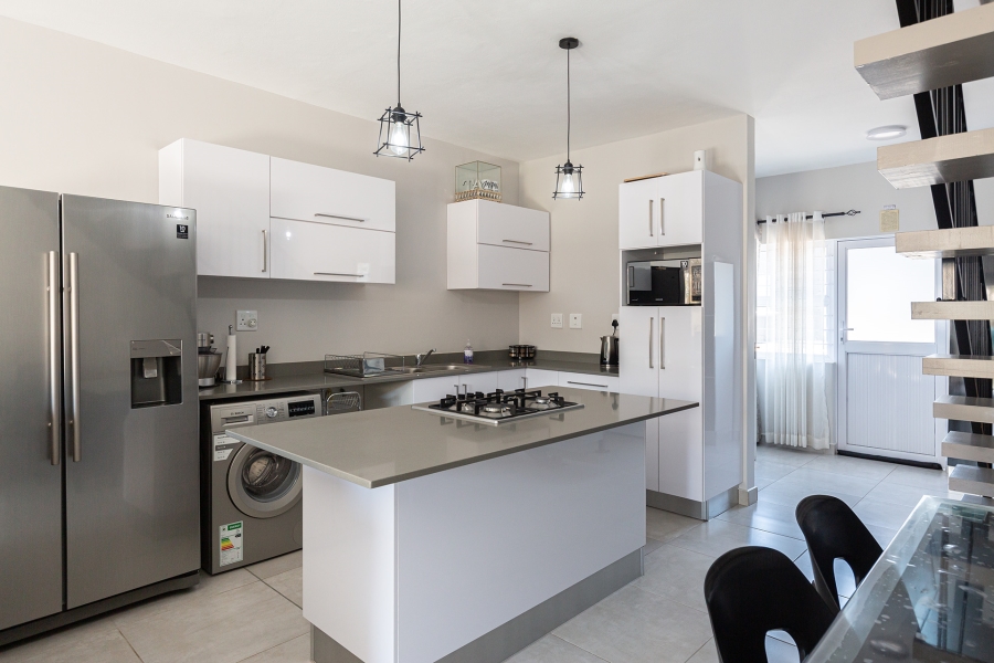 To Let 2 Bedroom Property for Rent in Park Hill KwaZulu-Natal