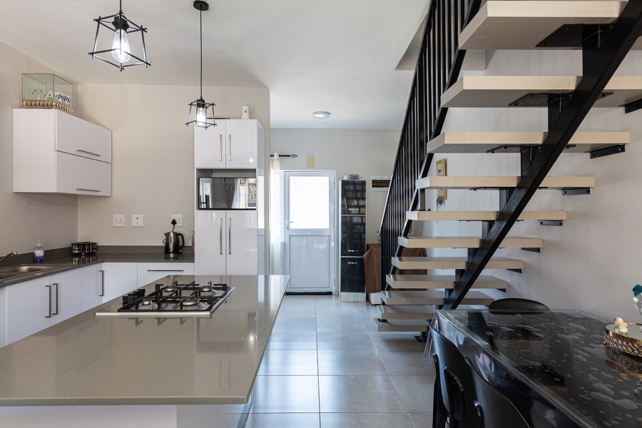 To Let 2 Bedroom Property for Rent in Park Hill KwaZulu-Natal