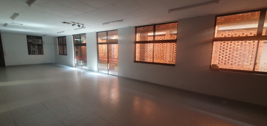 To Let commercial Property for Rent in Bluff KwaZulu-Natal