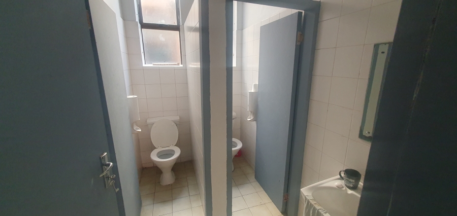 To Let commercial Property for Rent in Bluff KwaZulu-Natal