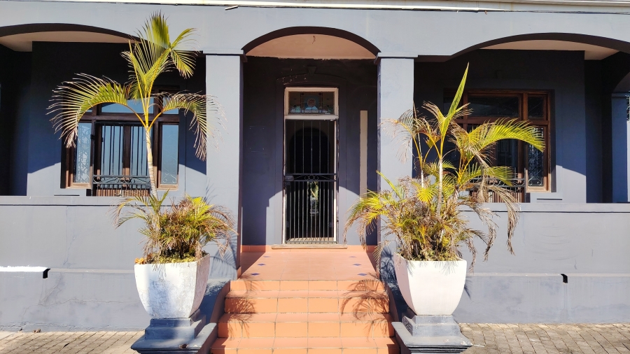 Commercial Property for Sale in Essenwood KwaZulu-Natal