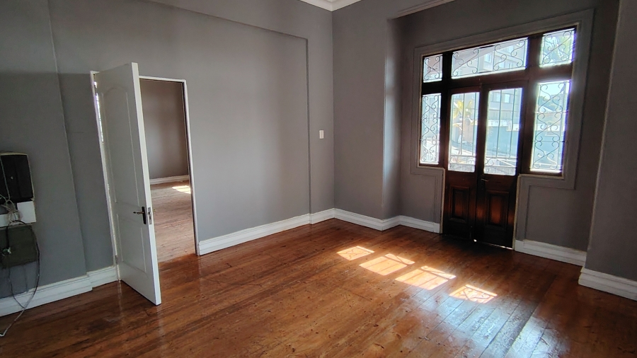 Commercial Property for Sale in Essenwood KwaZulu-Natal