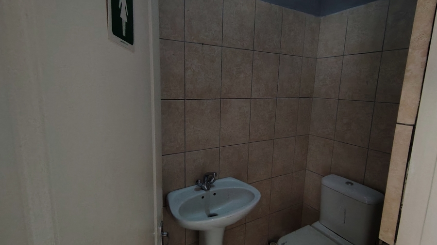Commercial Property for Sale in Essenwood KwaZulu-Natal
