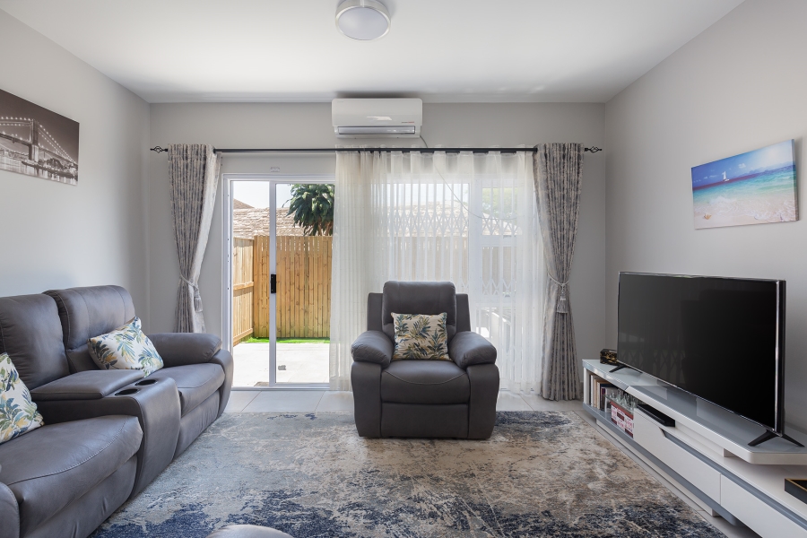 2 Bedroom Property for Sale in Park Hill KwaZulu-Natal