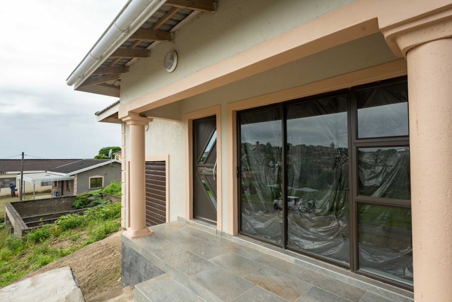 3 Bedroom Property for Sale in Lovu KwaZulu-Natal