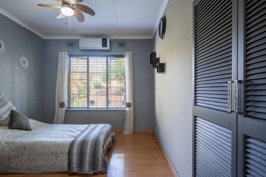 3 Bedroom Property for Sale in Amanzimtoti KwaZulu-Natal