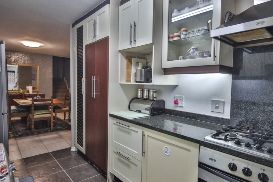 3 Bedroom Property for Sale in Essenwood KwaZulu-Natal