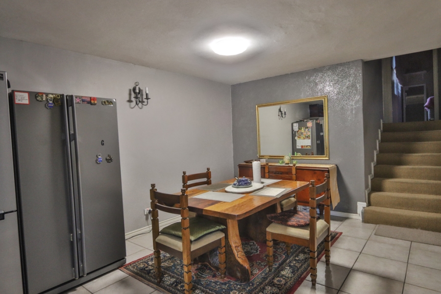 3 Bedroom Property for Sale in Essenwood KwaZulu-Natal