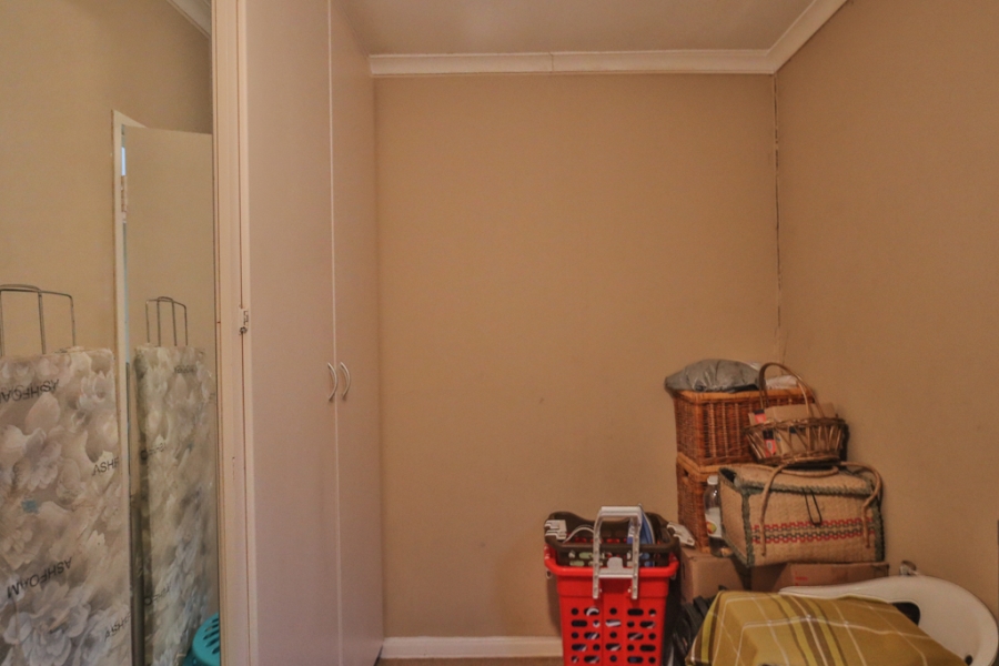 3 Bedroom Property for Sale in Essenwood KwaZulu-Natal