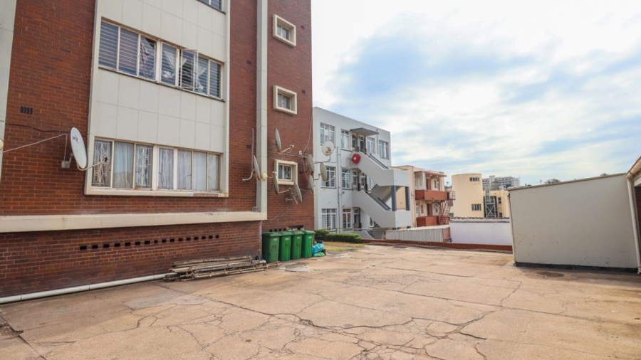 1 Bedroom Property for Sale in Glenwood KwaZulu-Natal