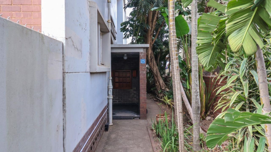 1 Bedroom Property for Sale in Glenwood KwaZulu-Natal