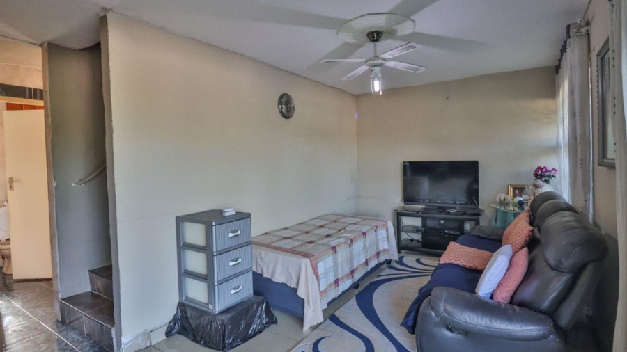 2 Bedroom Property for Sale in Eastbury KwaZulu-Natal