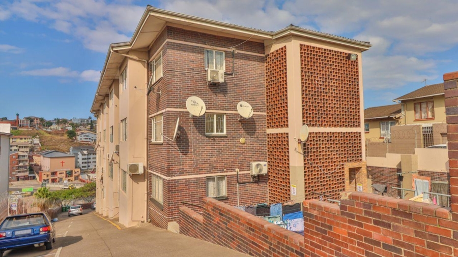 2 Bedroom Property for Sale in Overport KwaZulu-Natal