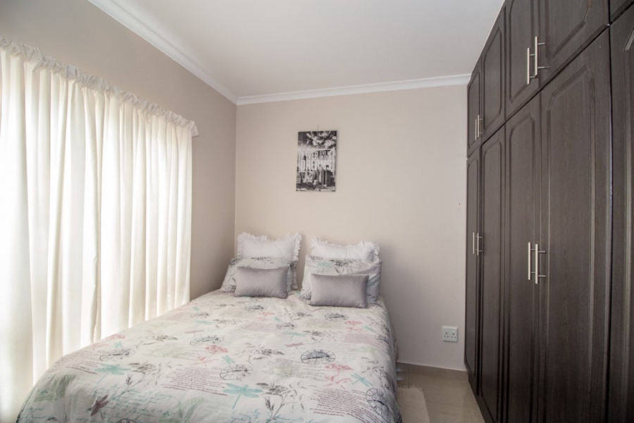 3 Bedroom Property for Sale in Amanzimtoti KwaZulu-Natal