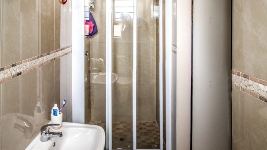3 Bedroom Property for Sale in Amanzimtoti KwaZulu-Natal