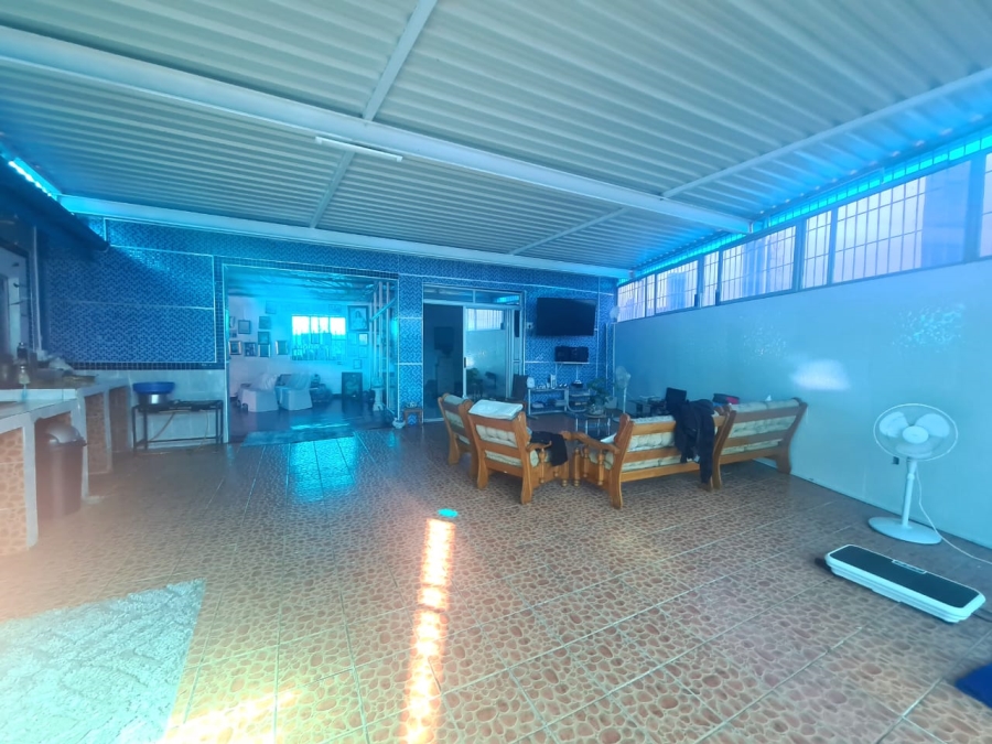4 Bedroom Property for Sale in Padianager KwaZulu-Natal
