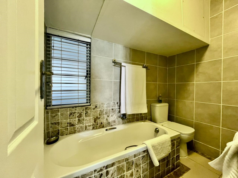 3 Bedroom Property for Sale in Willard Beach KwaZulu-Natal
