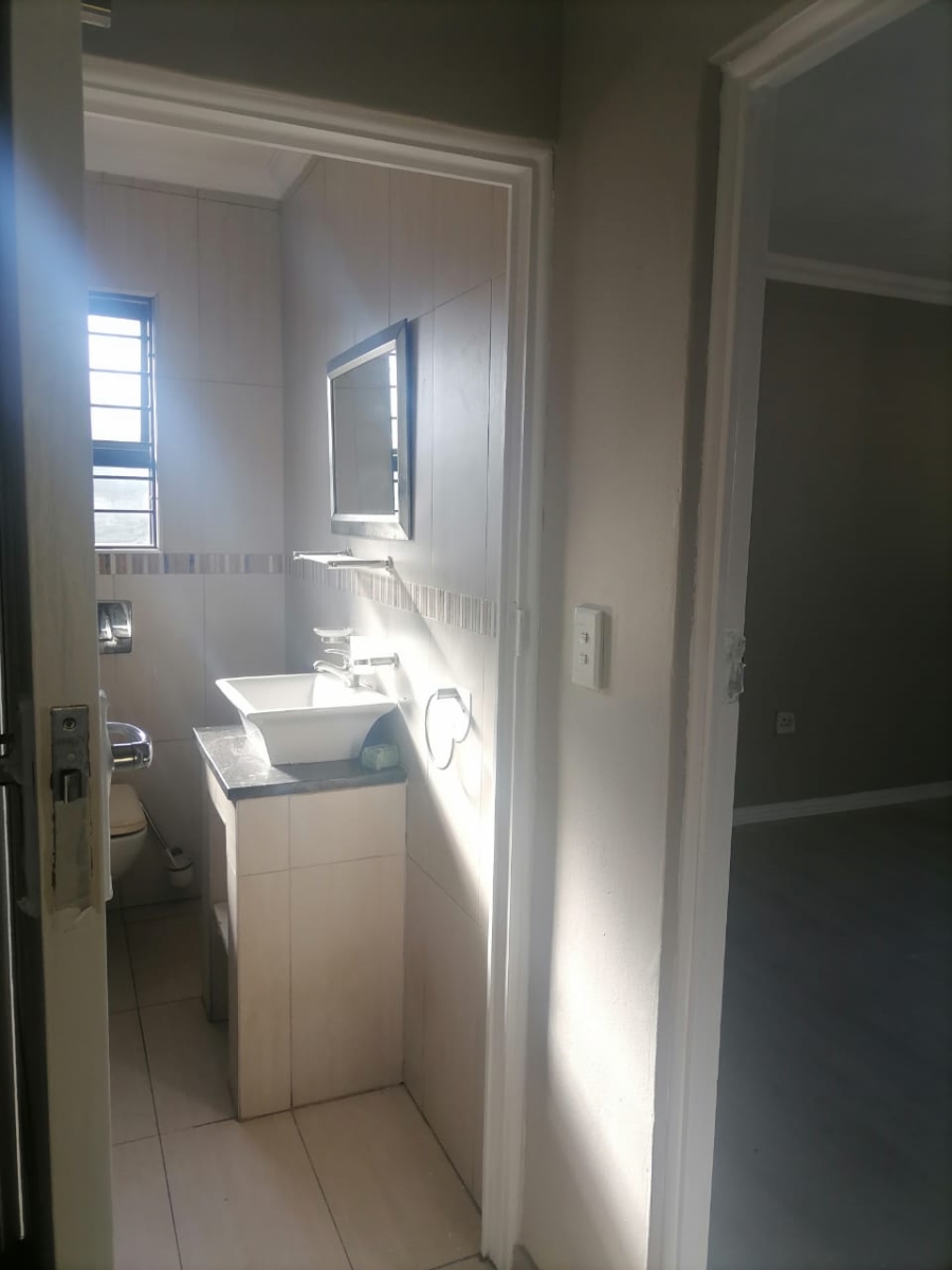 2 Bedroom Property for Sale in Westville Central KwaZulu-Natal