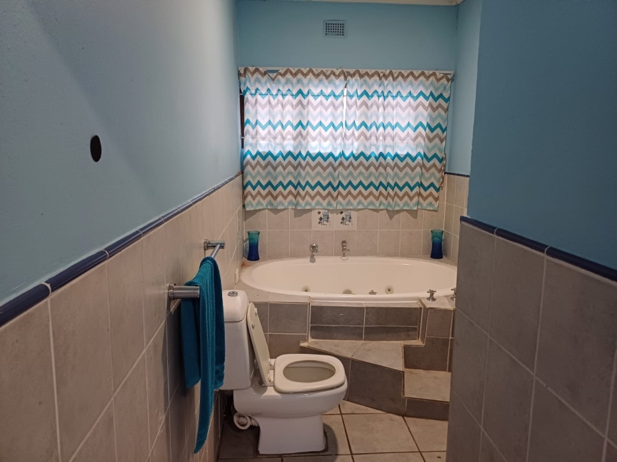 3 Bedroom Property for Sale in Brighton Beach KwaZulu-Natal