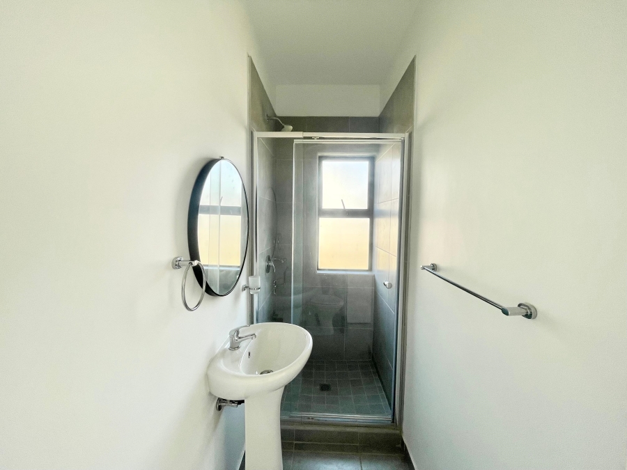 To Let 3 Bedroom Property for Rent in Sheffield Beach KwaZulu-Natal