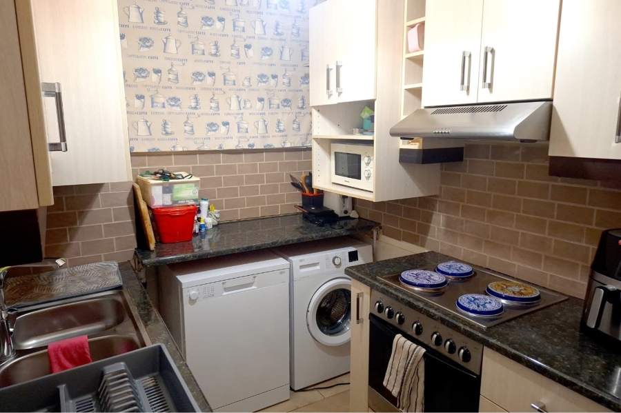 2 Bedroom Property for Sale in Ocean View KwaZulu-Natal