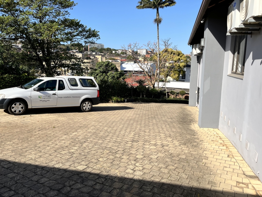 4 Bedroom Property for Sale in Morningside KwaZulu-Natal