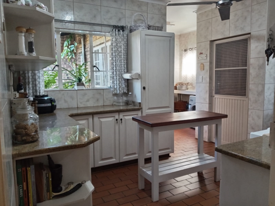 4 Bedroom Property for Sale in Meer En See KwaZulu-Natal