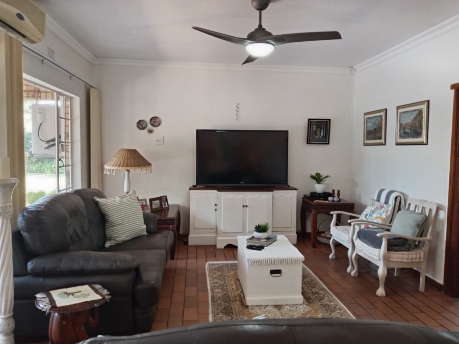 4 Bedroom Property for Sale in Meer En See KwaZulu-Natal