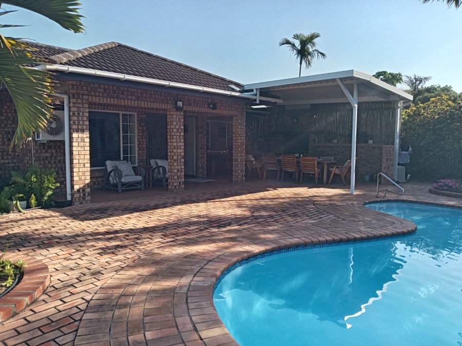 4 Bedroom Property for Sale in Meer En See KwaZulu-Natal