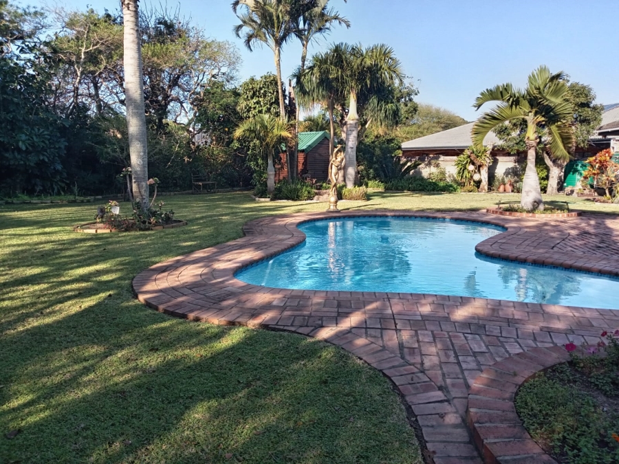 4 Bedroom Property for Sale in Meer En See KwaZulu-Natal