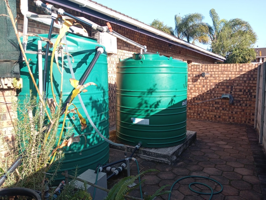 4 Bedroom Property for Sale in Meer En See KwaZulu-Natal