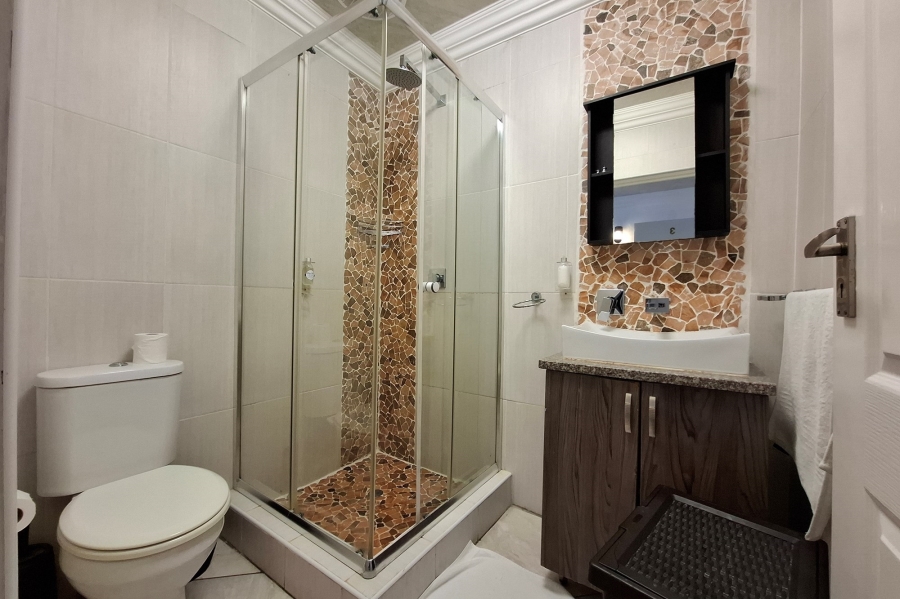 15 Bedroom Property for Sale in St Michaels On Sea KwaZulu-Natal