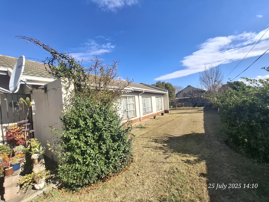 3 Bedroom Property for Sale in Huttenheights KwaZulu-Natal