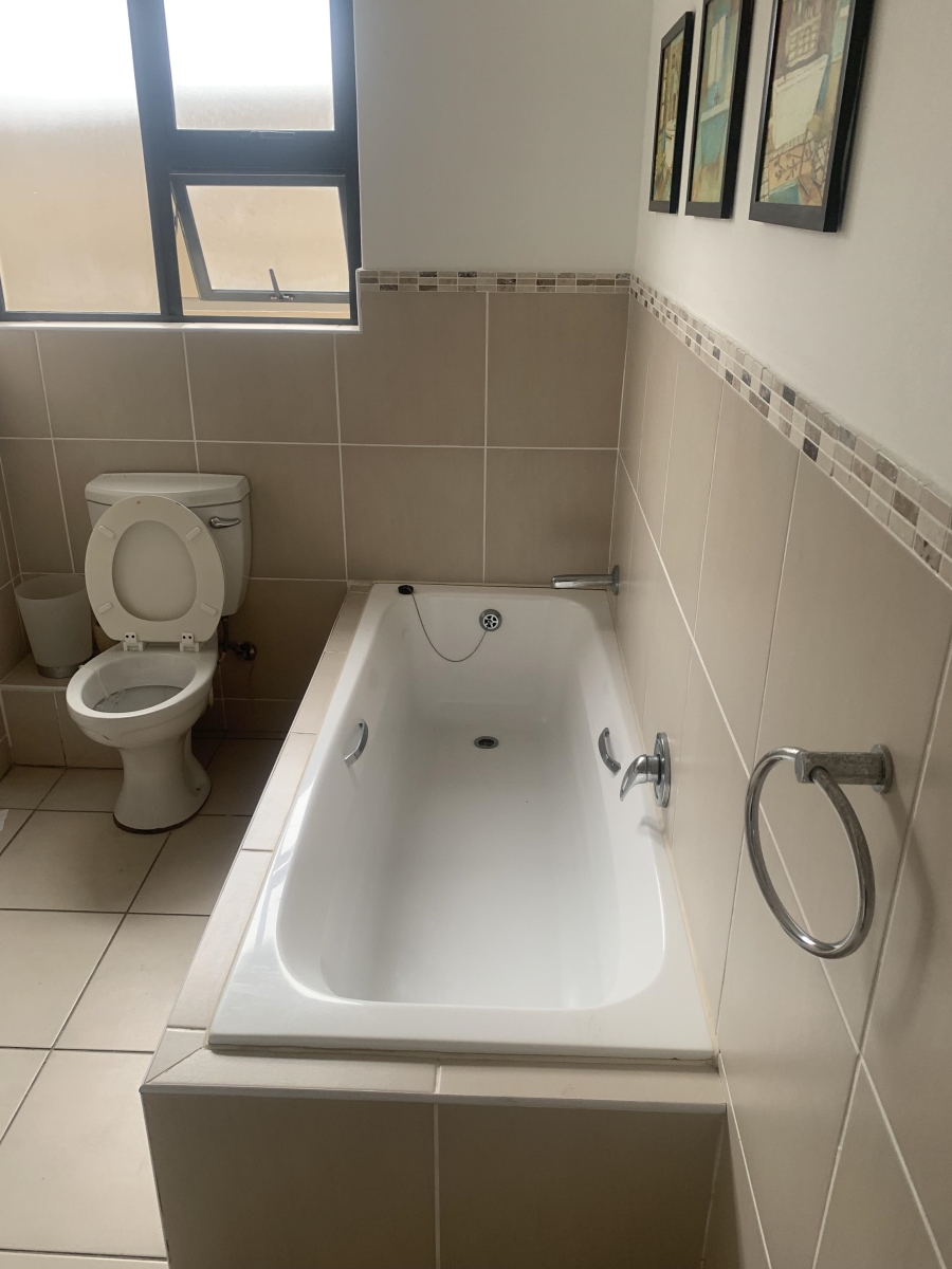 To Let 2 Bedroom Property for Rent in La Mercy KwaZulu-Natal