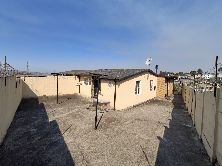 3 Bedroom Property for Sale in Bombay Heights KwaZulu-Natal