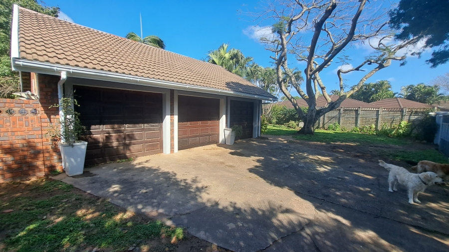 4 Bedroom Property for Sale in Meer En See KwaZulu-Natal