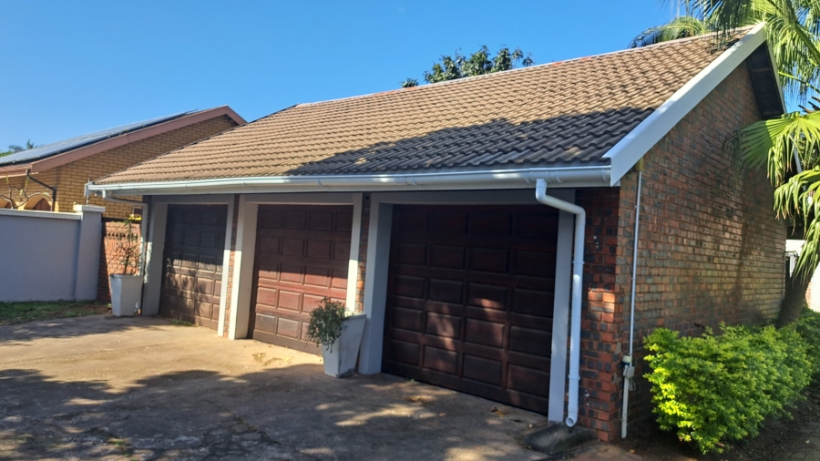 4 Bedroom Property for Sale in Meer En See KwaZulu-Natal