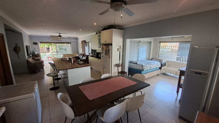 4 Bedroom Property for Sale in Meer En See KwaZulu-Natal
