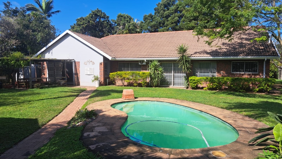 4 Bedroom Property for Sale in Meer En See KwaZulu-Natal