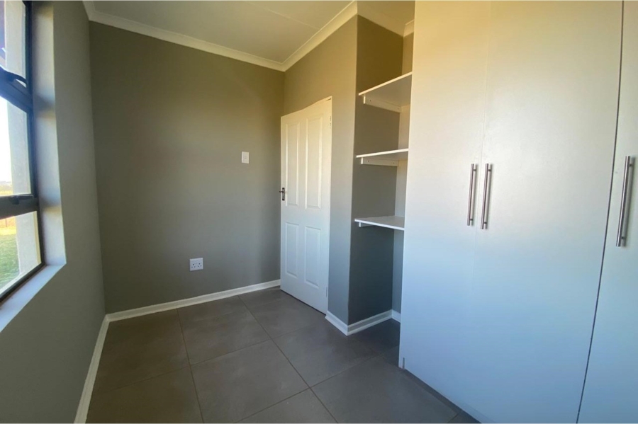 2 Bedroom Property for Sale in Sunnyridge KwaZulu-Natal