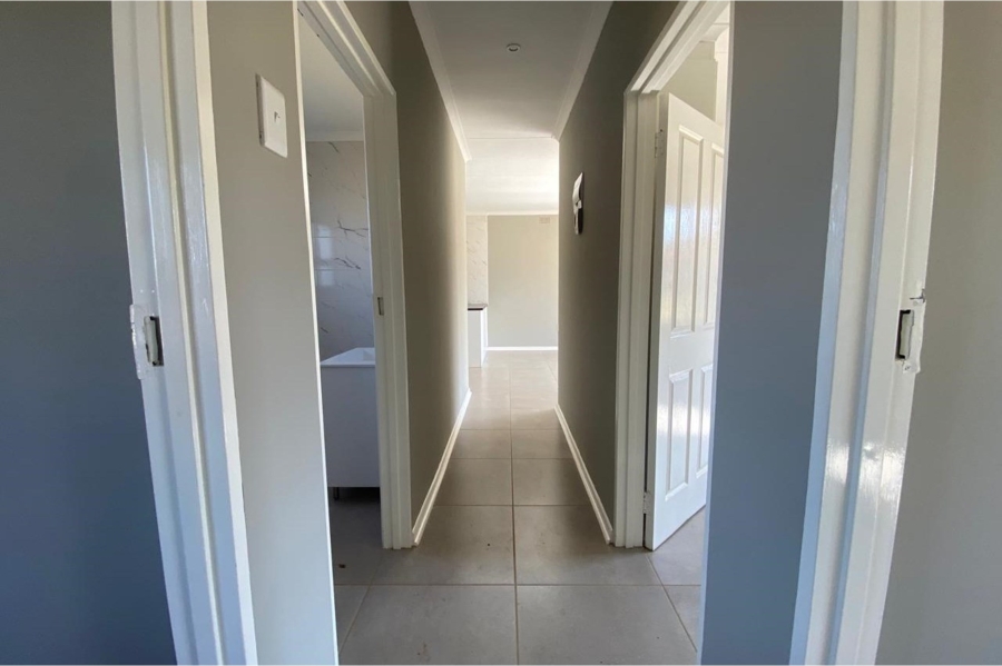 2 Bedroom Property for Sale in Sunnyridge KwaZulu-Natal