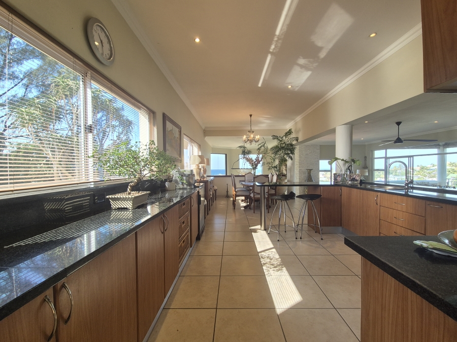 4 Bedroom Property for Sale in Salt Rock KwaZulu-Natal
