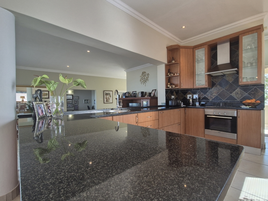 4 Bedroom Property for Sale in Salt Rock KwaZulu-Natal
