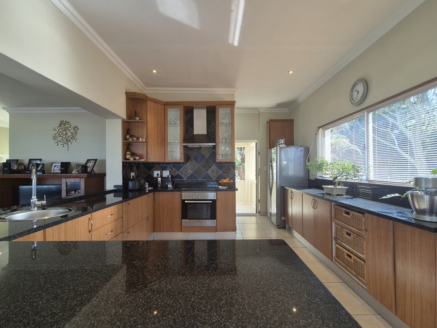 4 Bedroom Property for Sale in Salt Rock KwaZulu-Natal