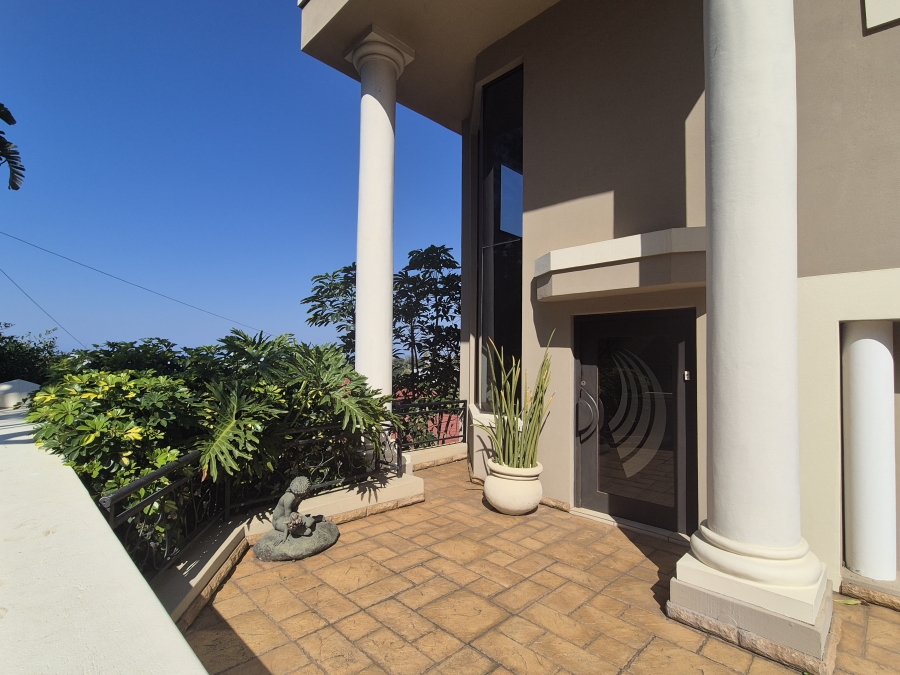 4 Bedroom Property for Sale in Salt Rock KwaZulu-Natal