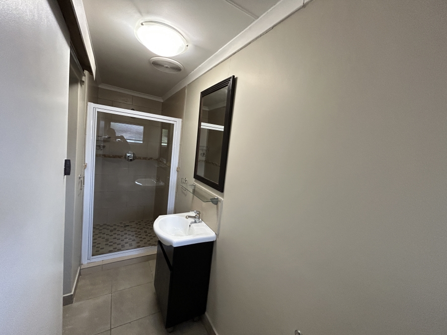 To Let 1 Bedroom Property for Rent in Merrivale Heights KwaZulu-Natal