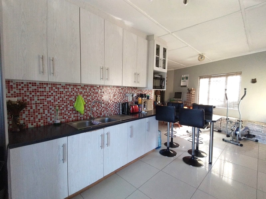 3 Bedroom Property for Sale in Klaarwater KwaZulu-Natal
