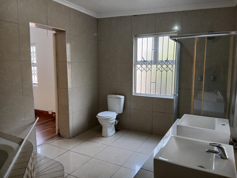 To Let 3 Bedroom Property for Rent in Fynnland KwaZulu-Natal