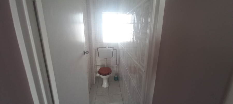 2 Bedroom Property for Sale in Morningside KwaZulu-Natal
